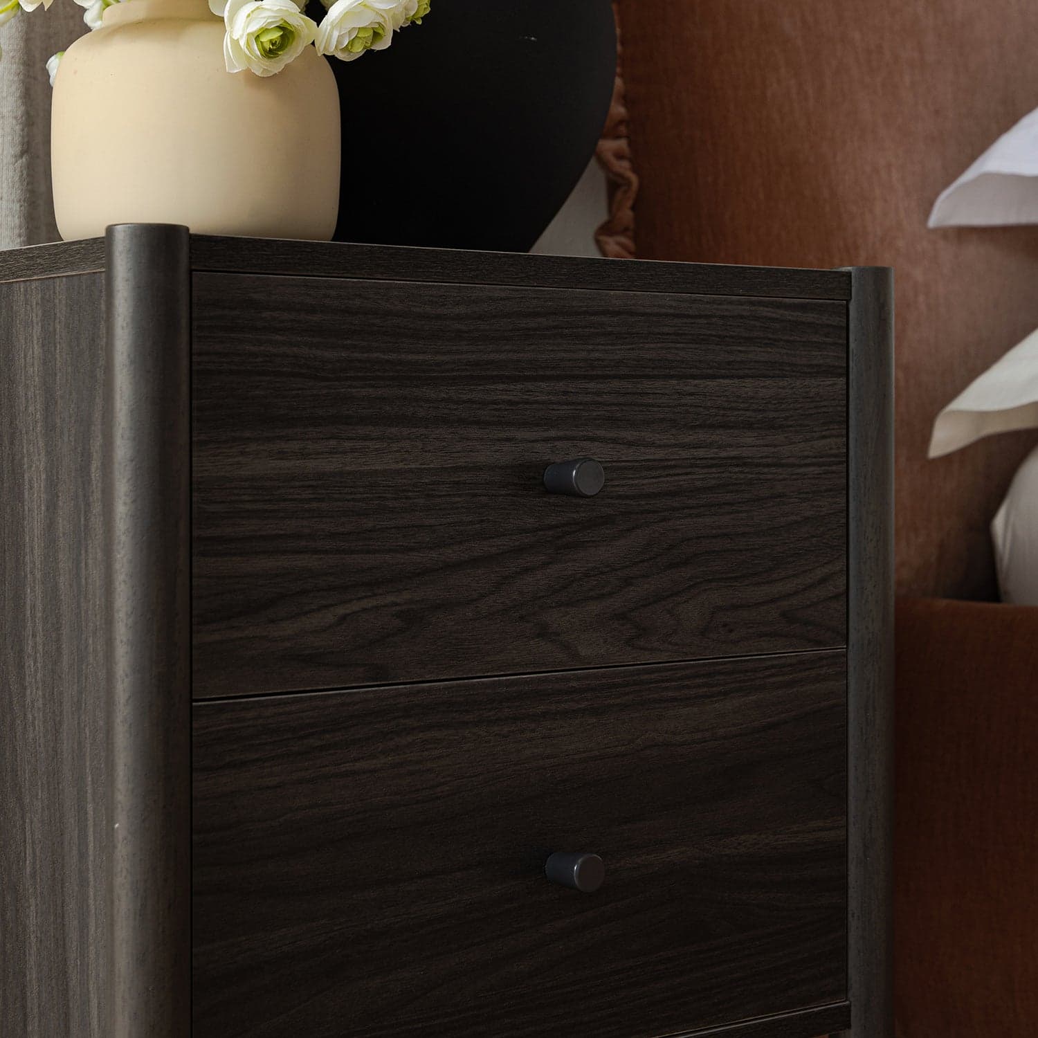 Linden 2-Drawer Bedside Table, Ebony